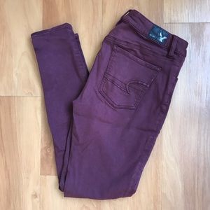 [American Eagle] Maroon Hi-Rise Jegging